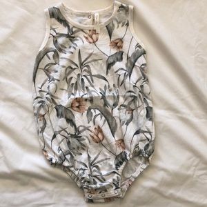 18/24 Rylee & Cru Tropical Bubble Romper